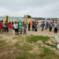 辺野古の浜で出発集会